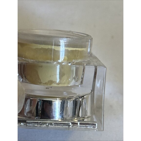 Models Prefer Ready-to-Wear Stackable Face Powders Yellow light & bronzer .14 oz - Picture 8 of 12